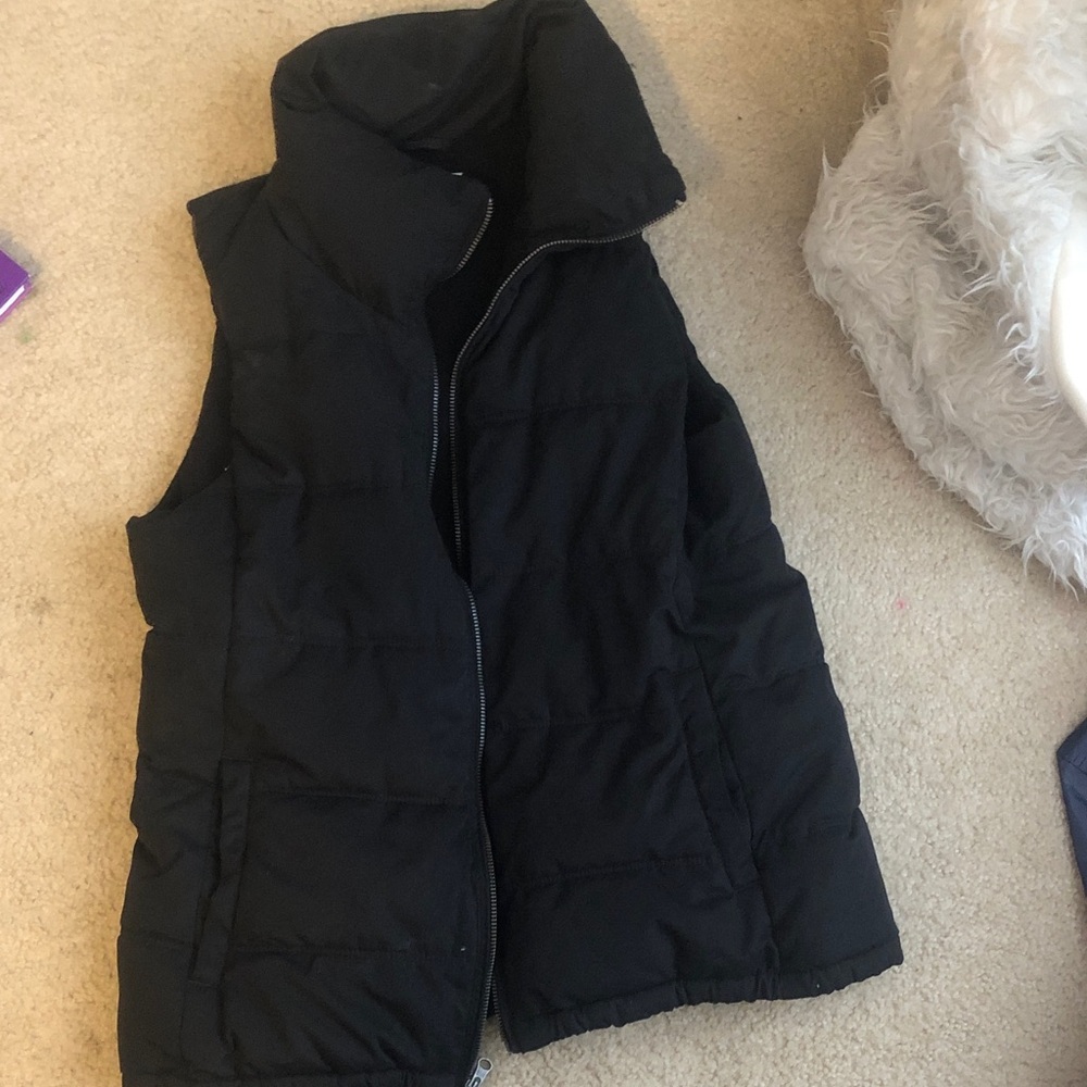 Old Navy Black Quilted Vest